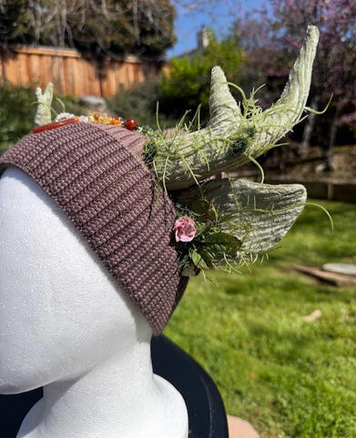 Antlers are poseable, ears are pierceable &amp; bendable. Beanie has an inner plush lining for xtra comfort.